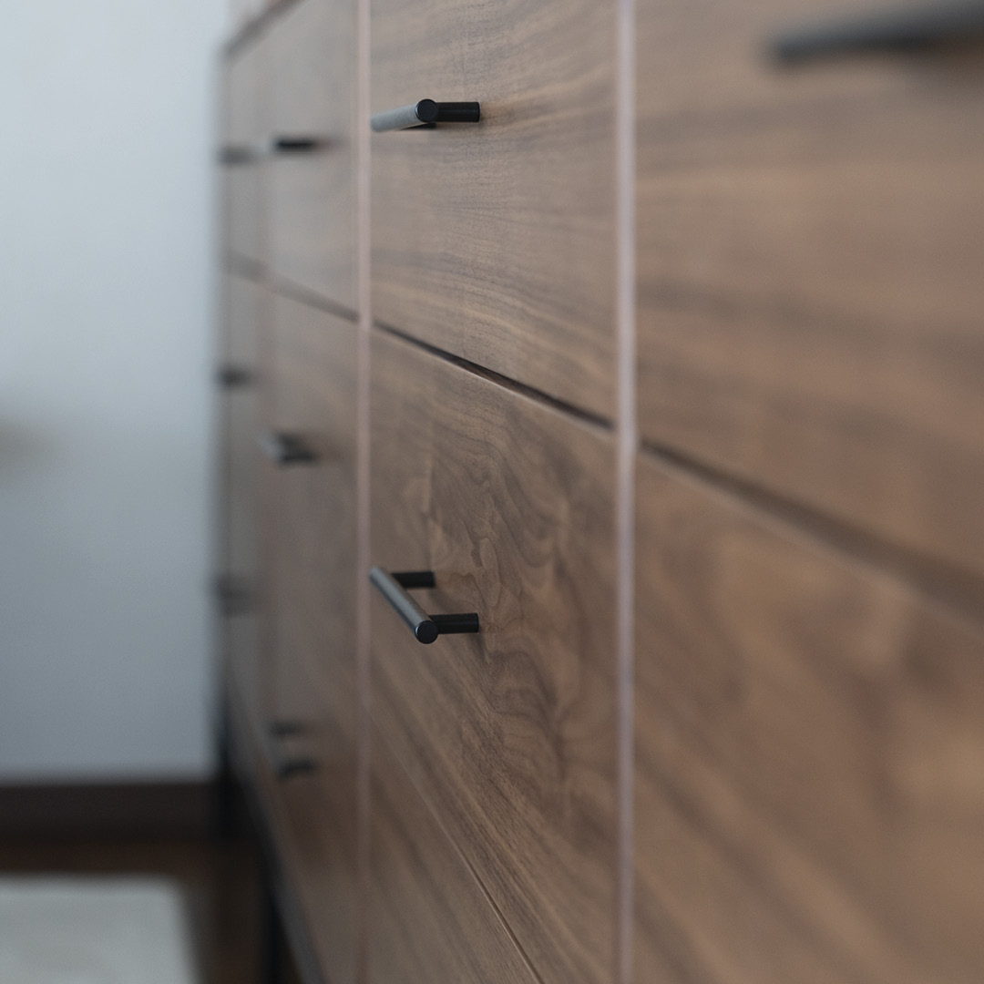 Compincar - project Residence Aguda Portugal - view of drawers with black handles
